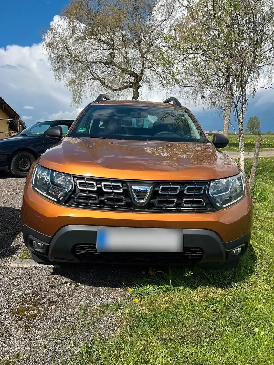 Usata Dacia Duster 101 CV (74 kW) 2020 Oro SUV