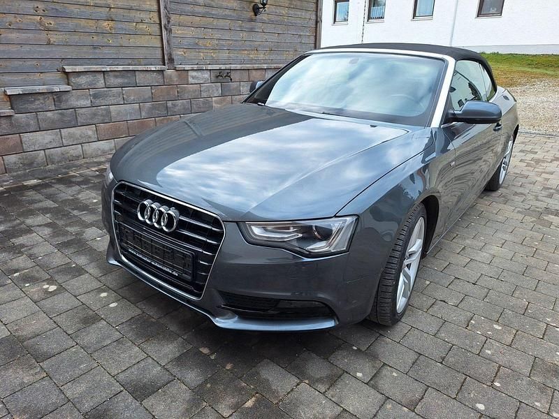 Gebraucht Audi A5 Cabriolet S-Line 170 PS (125 kW) 2012 Grau Cabrio