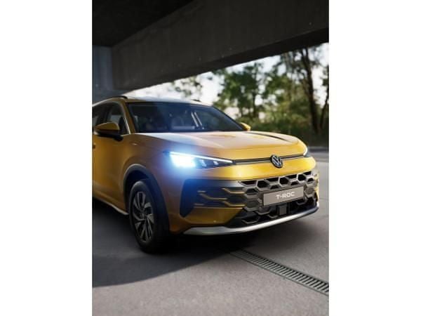 Neu VW T-Roc Life 116 PS (85 kW) 2025 Gelb (canary yellow) SUV