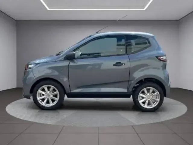 Ny Aixam AMBITION Pack 2026 Rød Hatchback