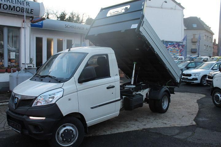 Gebraucht Piaggio Porter 106 PS (77 kW) 2022 Weiß SUV