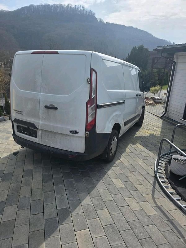 Gebraucht Ford Transit Custom 125 PS (91 kW) 2015 Van