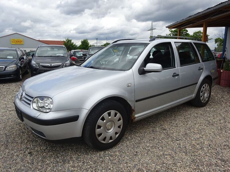 Silber Gebraucht 2001 VW Golf IV Kombi | 650 € (Superpreis) - Bild 1/4