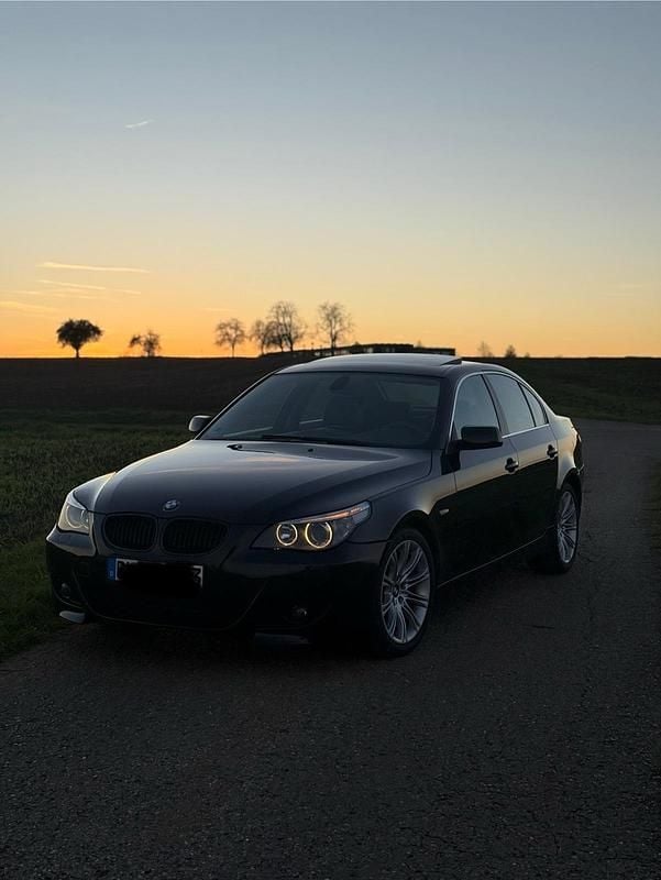 Schwarz Gebraucht 2007 BMW 523 Limousine | 8.450 € (Teuer) - Bild 1/4