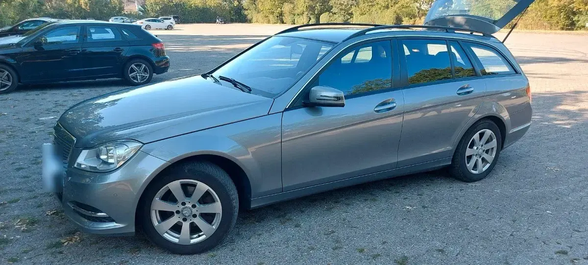 Gebraucht Mercedes C200 136 PS (100 kW) 2014 Grau Kombi