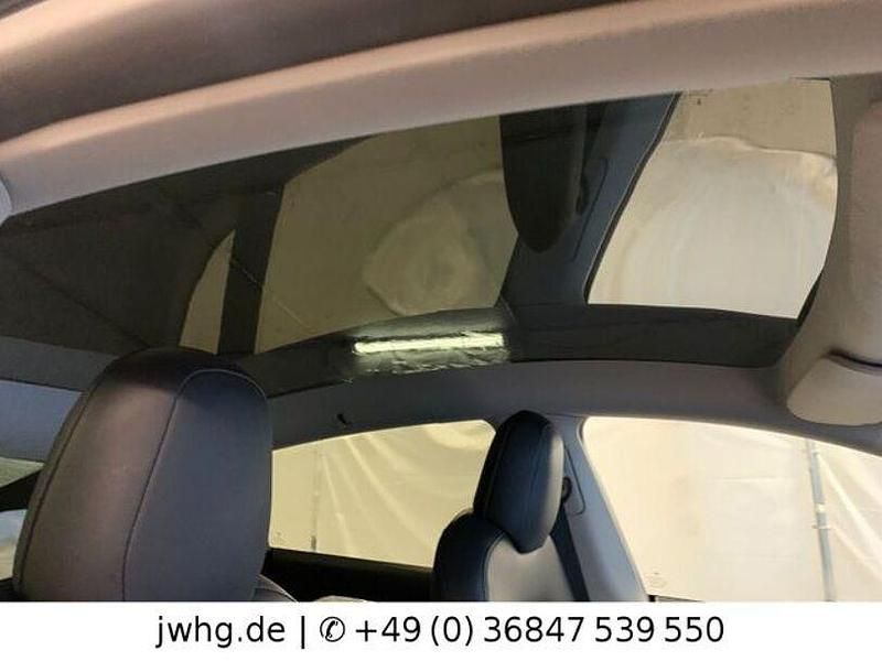 Gebraucht Tesla Model Y 378 kW (514 PS) 2021 Grau SUV