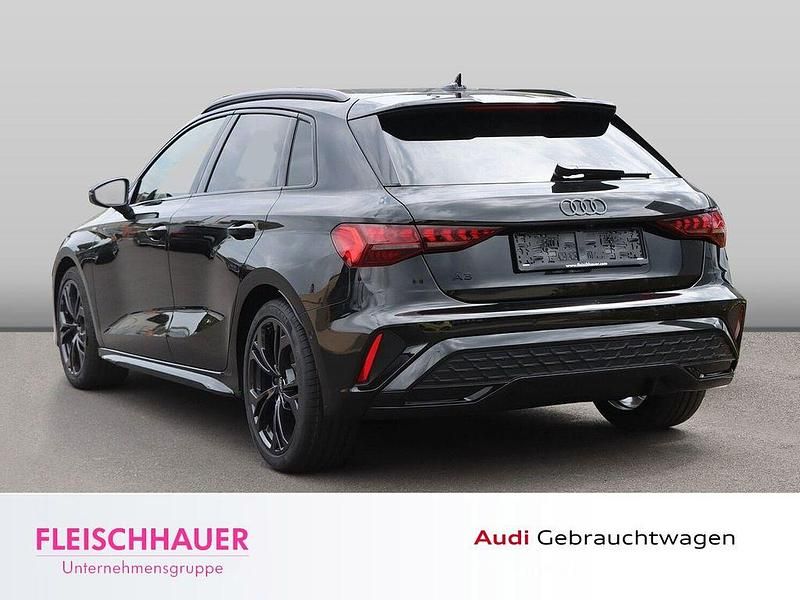 Gebraucht Audi A3 S-Line 150 PS (110 kW) 2024 Schwarz Limousine