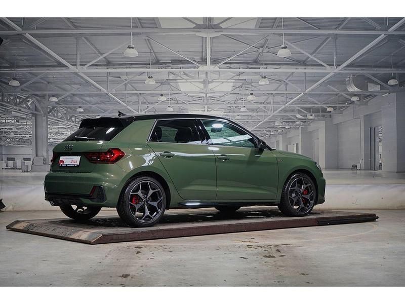 Gebraucht Audi A1 Sportback S-Line 207 PS (152 kW) 2024 Progressivrot metallic Kleinwagen