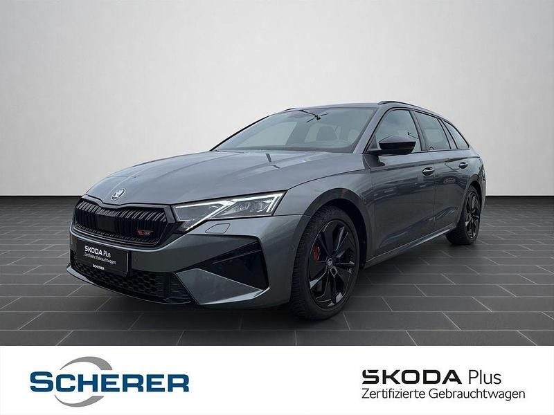Graphitegrau metallic (metallic) Gebraucht 2025 Skoda Octavia RS Limousine | 38.650 € (Fairer Preis) - Bild 1/4