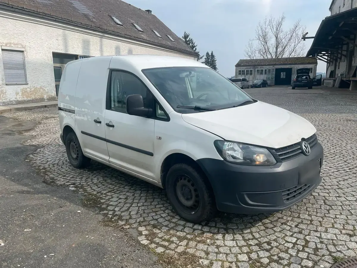 Usata VW Caddy 102 CV (75 kW) 2015 Bianco Monovolume