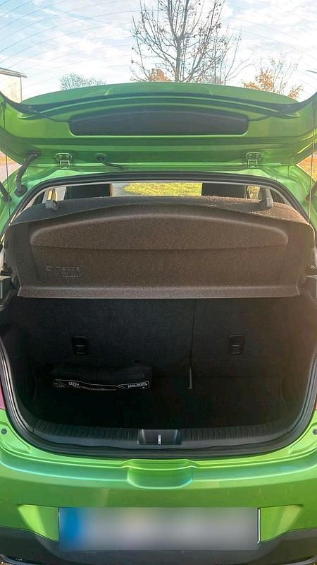 Second-hand Mazda 2 103 CP (75 kW) 2009 Verde Hatchback