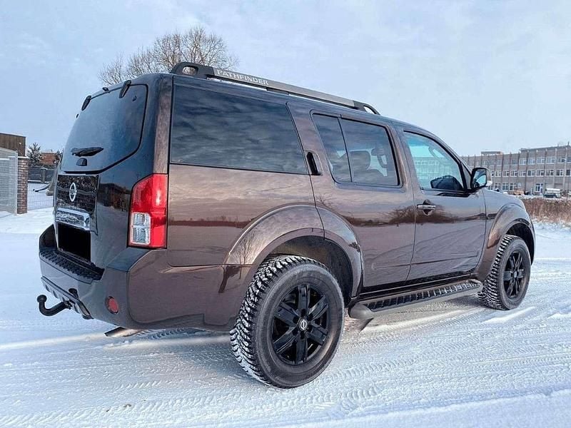 Gebraucht Nissan Pathfinder SE 190 PS (139 kW) 2011 Braun SUV