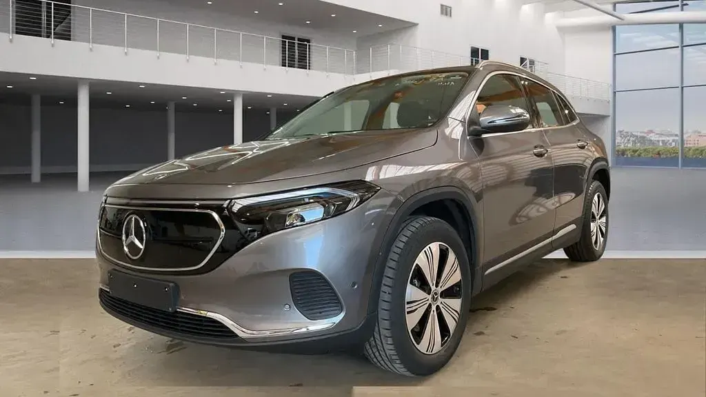 Second-hand Mercedes EQA250+ 139 kW (190 CP) 2023 Gri SUV