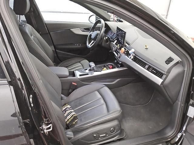 Gebraucht Audi A4 Advanced 150 PS (110 kW) 2021 Schwarz Kombi