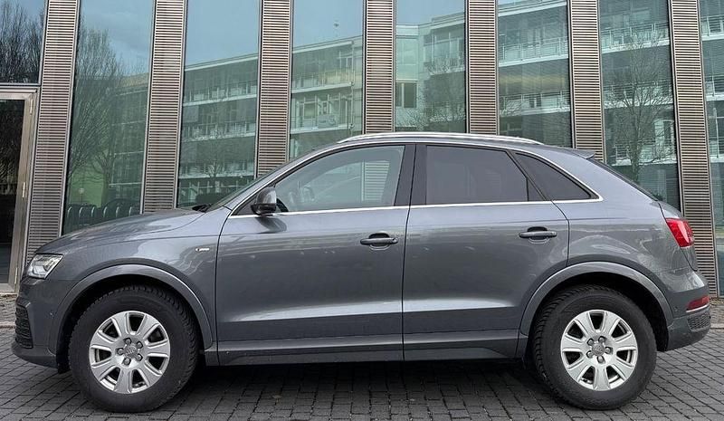 Gebraucht Audi Q3 S-Line 150 PS (110 kW) 2016 Grau SUV