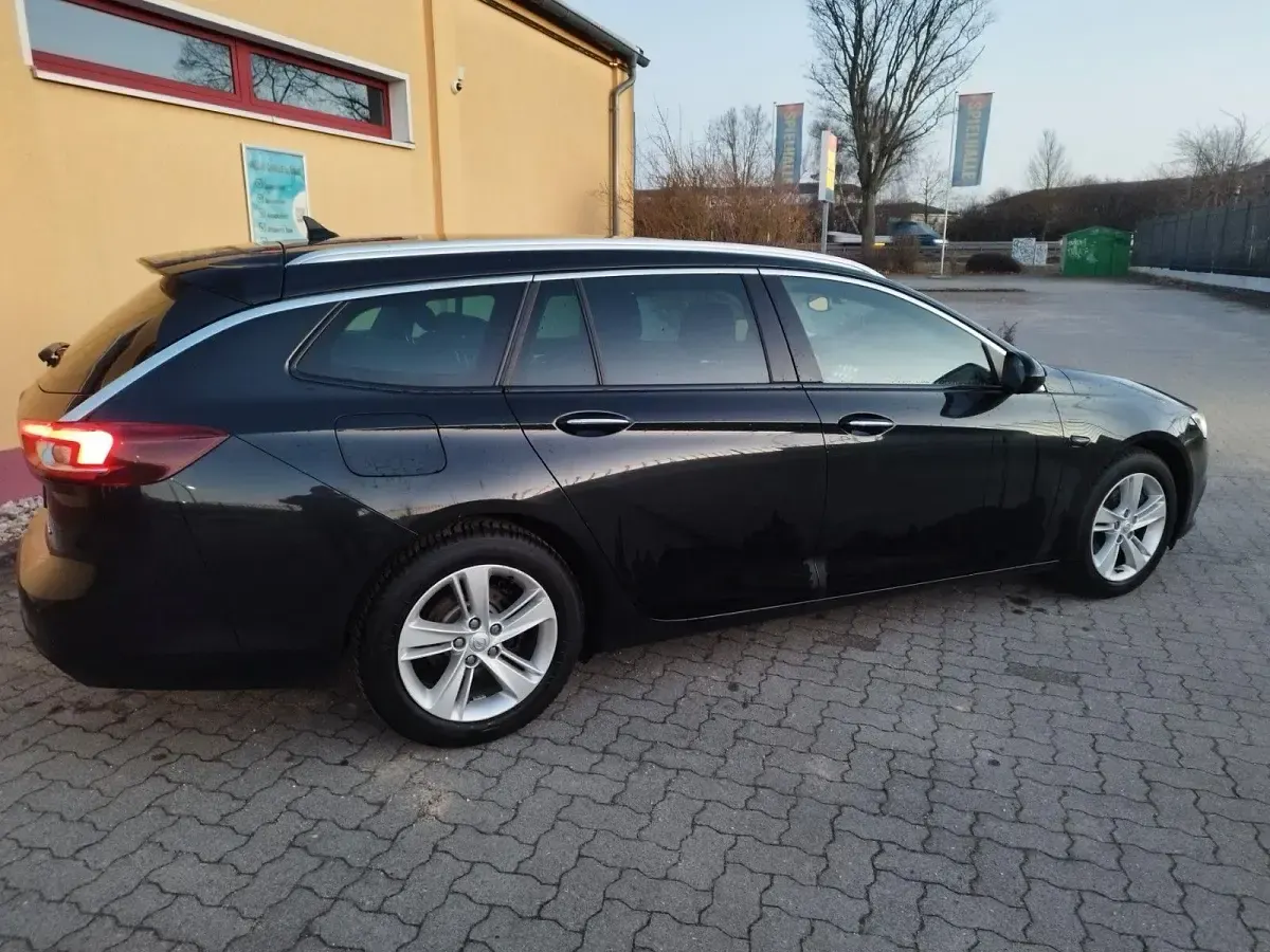 Occasion Opel Insignia Dynamic 170 ch (125 kW) 2018 Noir Break