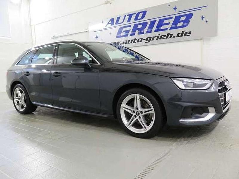 Gebraucht Audi A4 Advanced 163 PS (119 kW) 2022 Manhattangrau metallic Kombi