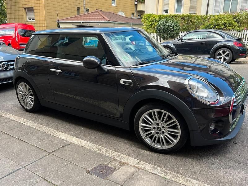 Gebraucht Mini Cooper Chili 136 PS (100 kW) 2014 Braun Kleinwagen