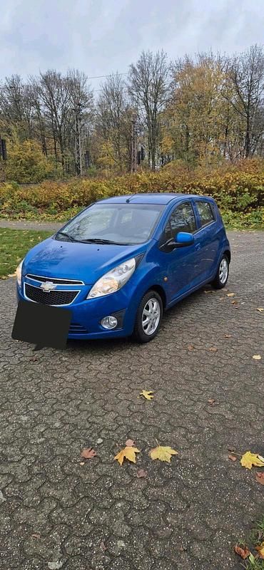 Gebraucht Chevrolet Spark 69 PS (50 kW) 2011 Blau Kleinwagen