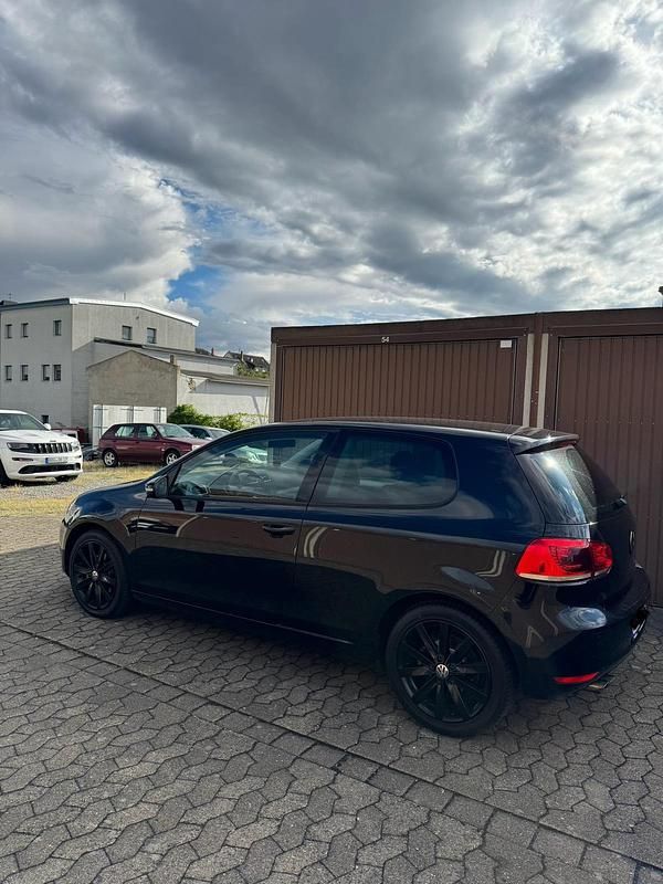 Gebraucht VW Golf VII 170 PS (125 kW) 2012 Schwarz Limousine