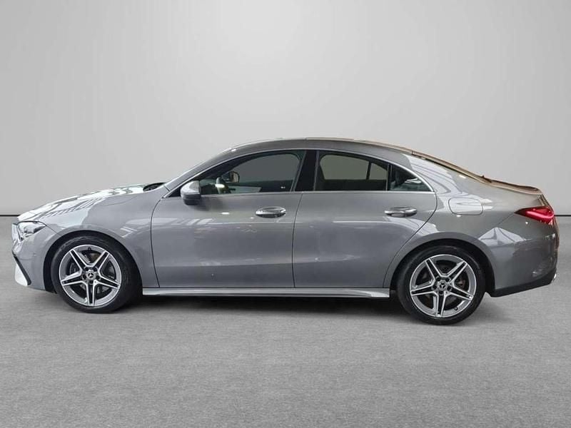 Gebraucht Mercedes CLA200 AMG 163 PS (119 kW) 2024 Andere farbe Limousine