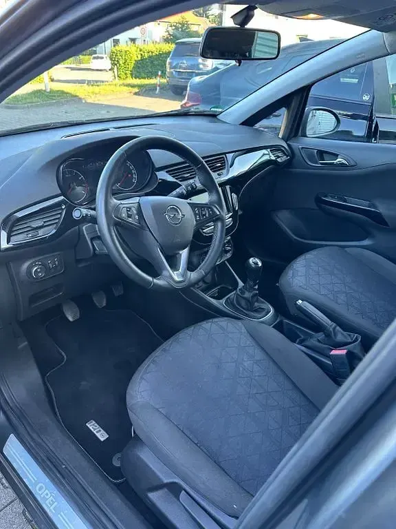 Używany Opel Corsa 90 KM (66 kW) 2019 Szary Hatchback