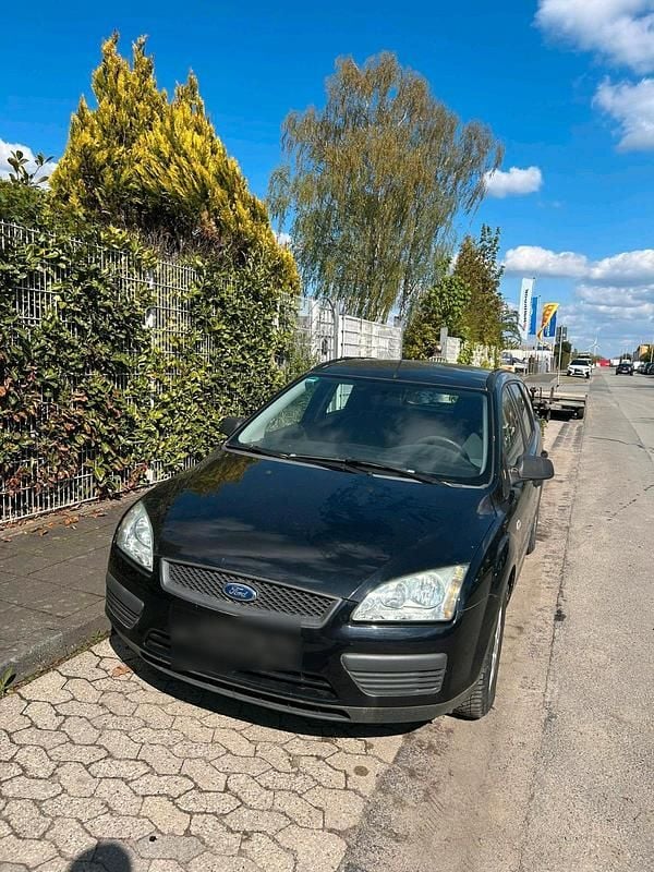 Second-hand Ford Focus 100 CP (73 kW) 2005 Negru Break