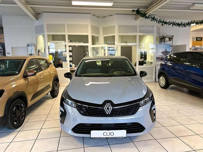 Gebraucht Renault Clio Evolution 91 PS (66 kW) 2025 Kqj rafalegrau Kleinwagen