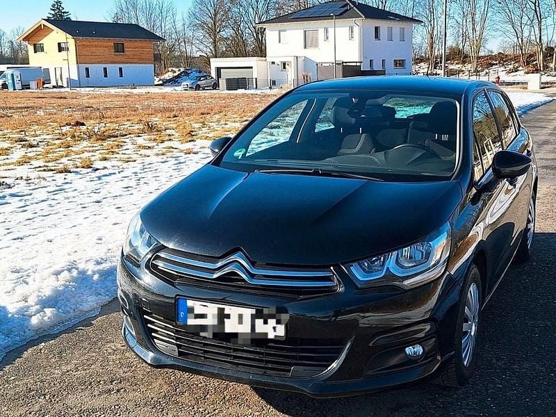 Gebraucht Citroën C4 SELECTION 131 PS (96 kW) 2018 Schwarz Limousine