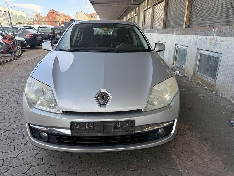 Gebraucht Renault Laguna III 150 PS (110 kW) 2007 Silber Limousine