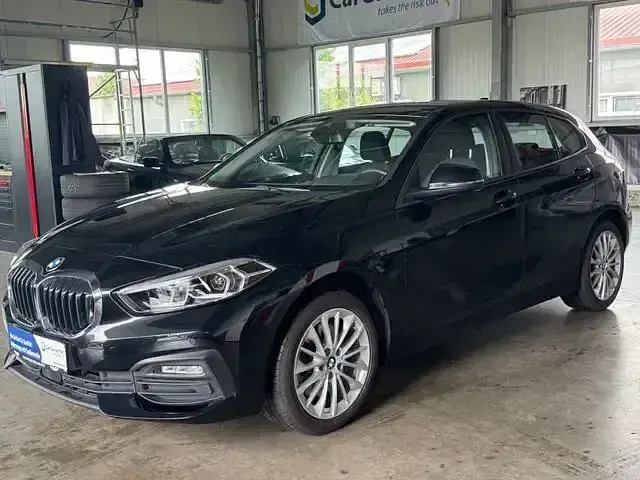 Gebraucht BMW 120 Advantage 190 PS (139 kW) 2023 Schwarz Kleinwagen
