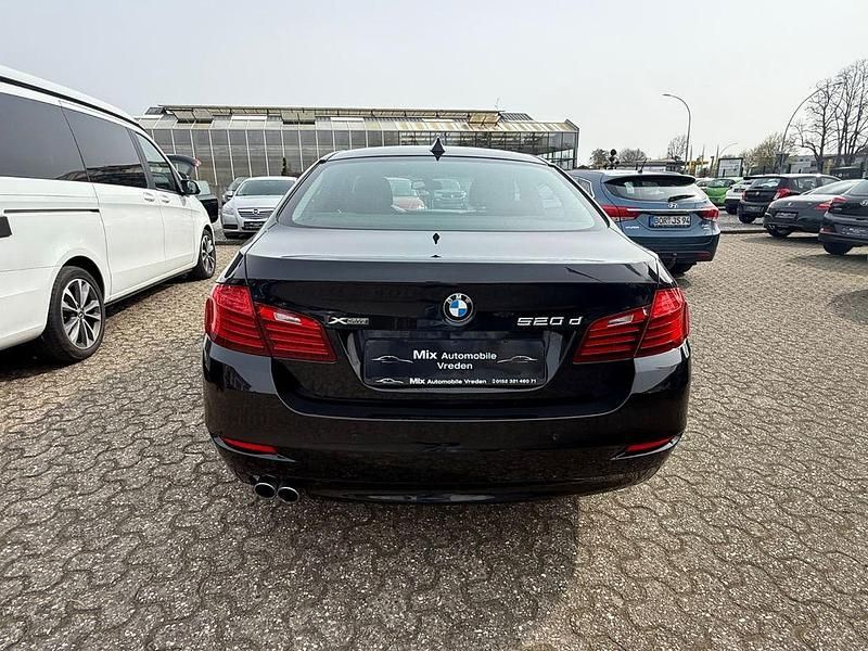Gebraucht BMW 520 Performance 184 PS (135 kW) 2013 Schwarz Limousine