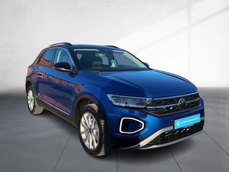 Gebraucht VW T-Roc Style 150 PS (110 kW) 2025 Ravennablau metallic/schwarz SUV
