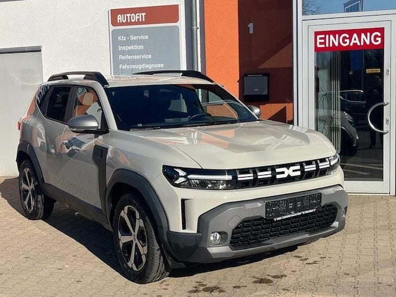 Gebraucht Dacia Duster Journey 141 PS (103 kW) 2025 Beige SUV