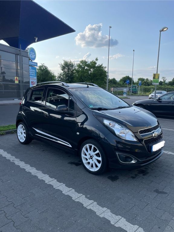 Schwarz Gebraucht 2014 Chevrolet Spark Kleinwagen | 4.500 € (Fairer Preis) - Bild 1/4