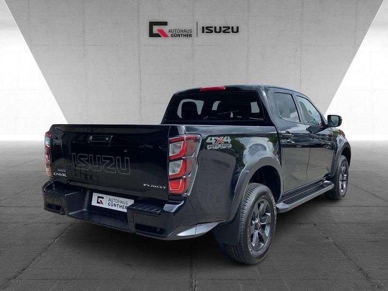 Neu Isuzu D-Max 163 PS (119 kW) 2025 Onyx black Abholung