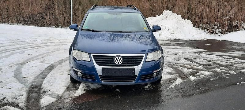Gebraucht VW Passat 170 PS (125 kW) 2008 Blau Kombi