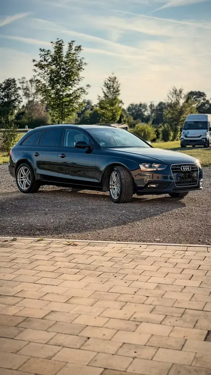 Gebraucht Audi A4 S-Line 150 PS (110 kW) 2014 Schwarz Kombi