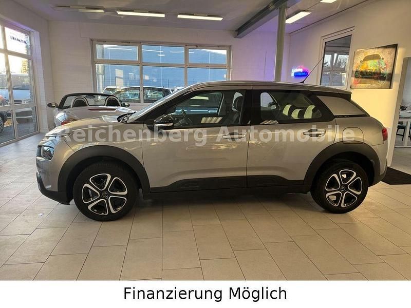 Gebraucht Citroën C4 Shine 110 PS (80 kW) 2020 Grau Limousine