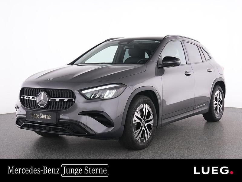 Gebraucht Mercedes GLA220 Progressive 190 PS (139 kW) 2025 Grau SUV