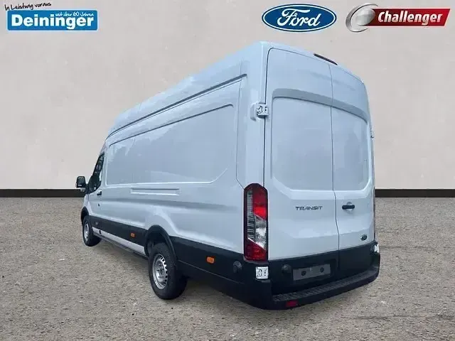 Używany Ford Transit Basis 131 KM (96 kW) 2024 Biały Minivan