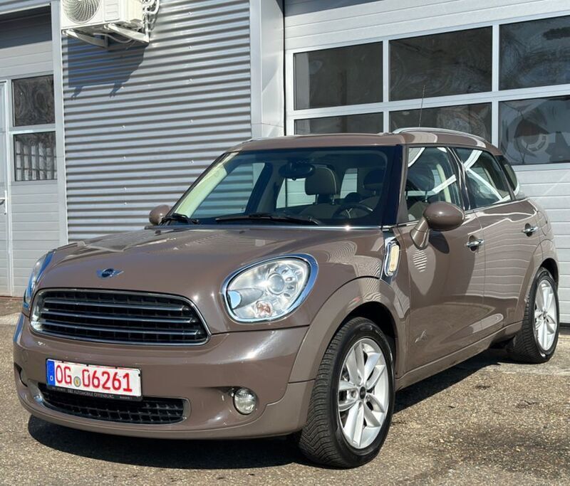 Braun Gebraucht 2010 Mini Cooper D Countryman SUV | 8.790 € (Etwas zu teuer) - Bild 1/4