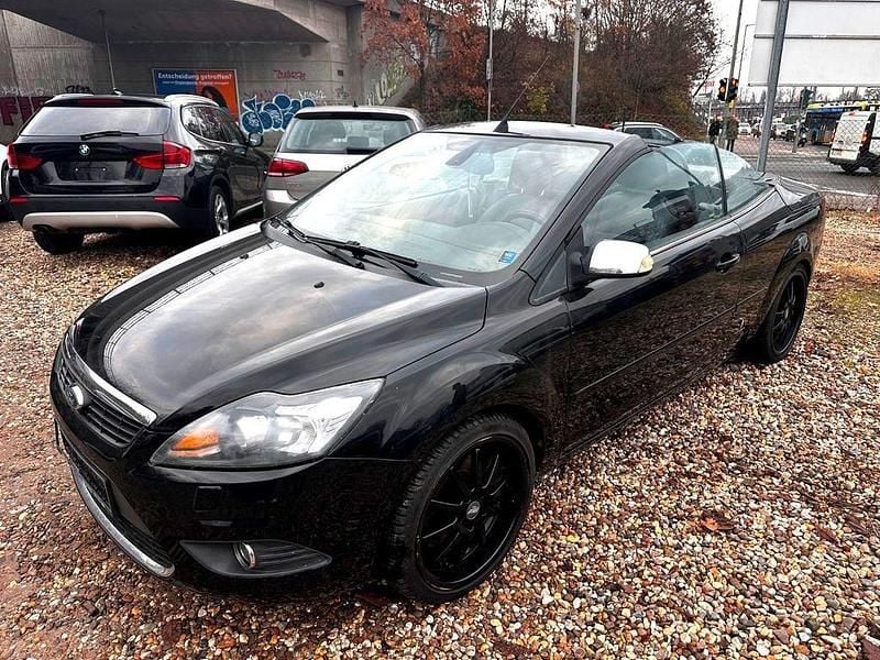 Schwarz Gebraucht 2008 Ford Focus Titanium Cabrio | 3.950 € (Guter Preis) - Bild 1/4