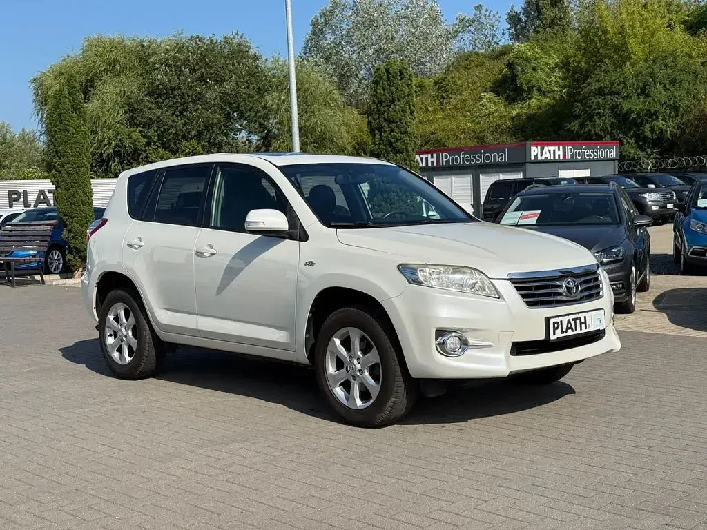 Gebraucht Toyota RAV4 Life 150 PS (110 kW) 2011 Weiß SUV
