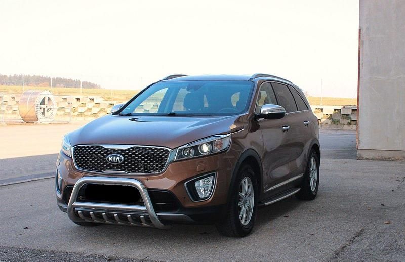 Gebraucht Kia Sorento 200 PS (147 kW) 2015 Braun SUV