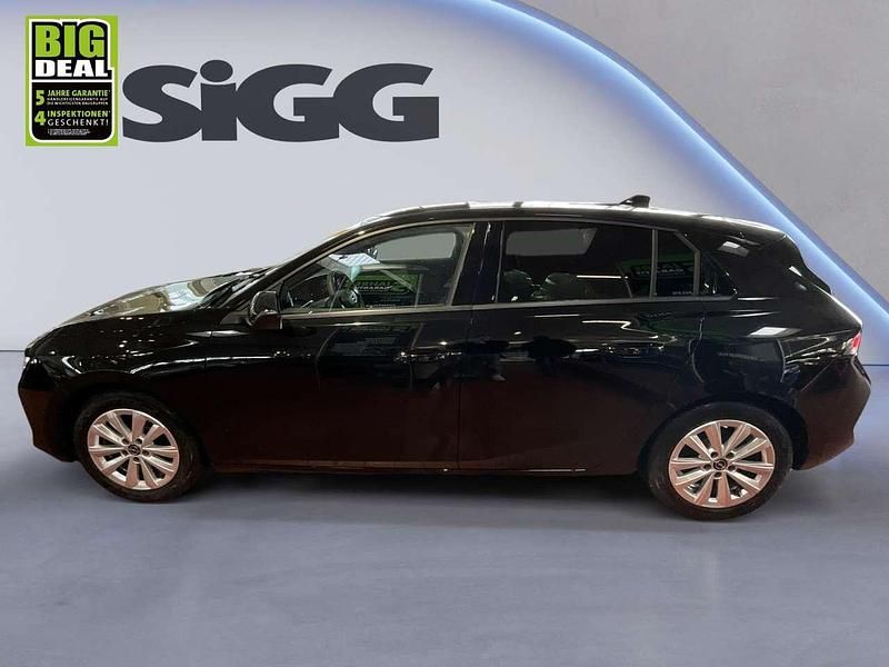 Gebraucht Opel Astra Enjoy 110 PS (80 kW) 2024 Schwarz Limousine