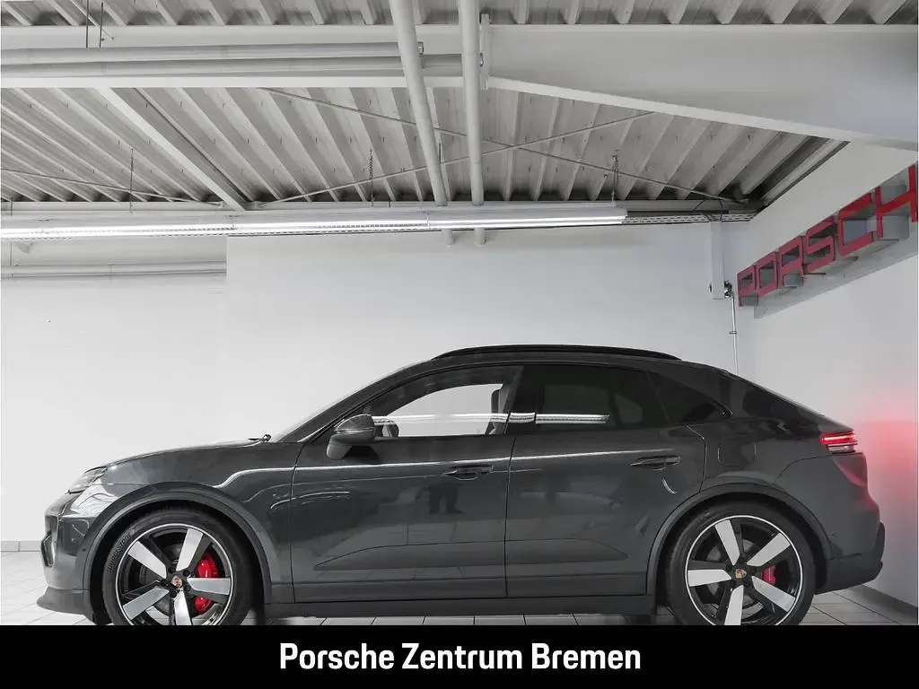 Gebraucht Porsche Macan 4 Electric 380 kW (517 PS) 2024 Silber SUV