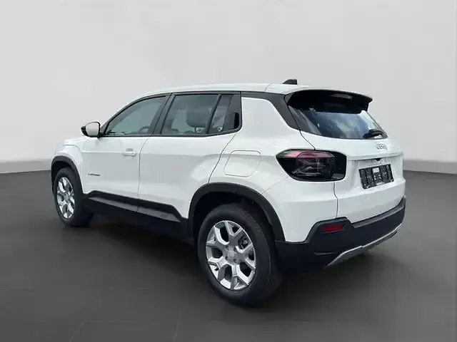 Gebraucht Jeep Avenger Altitude 101 PS (74 kW) 2024 Andere SUV