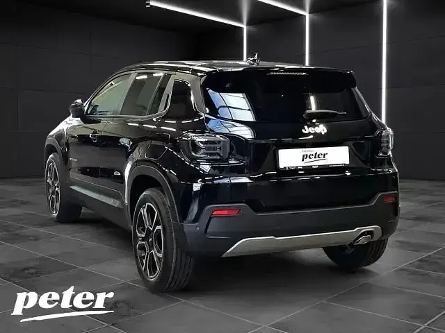 Neu Jeep Avenger Summit 110 PS (80 kW) 2025 Volcano black SUV