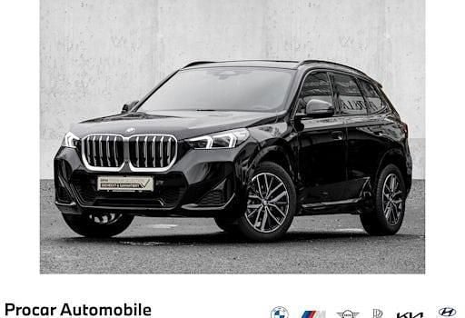 Schwarz Gebraucht 2025 BMW X1 Luxury Line SUV | 36.999 € (Guter Preis) - Bild 1/4
